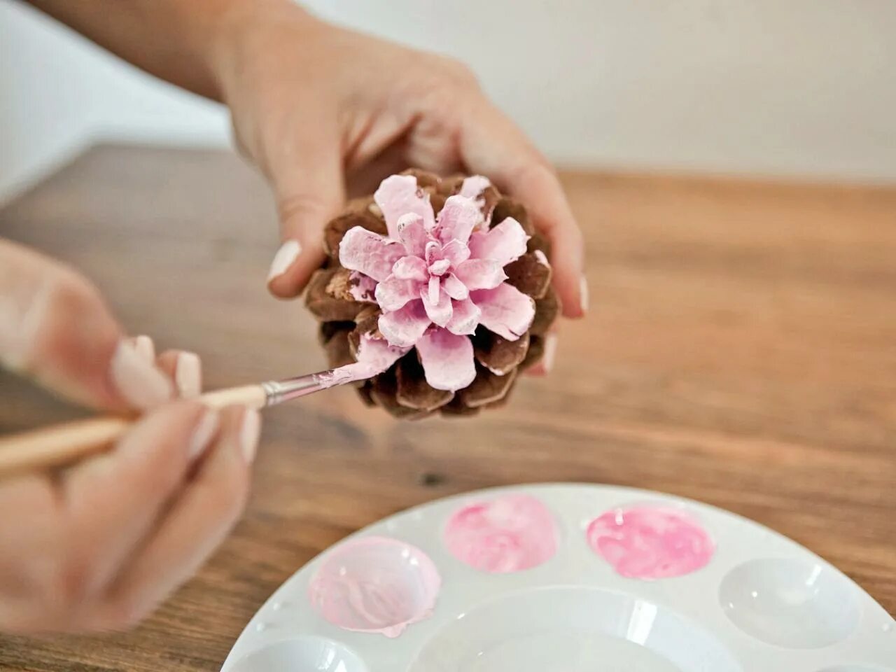 Какой краской покрасить поделку. Мастер класс по раскрашиванию гипсовых фигурок. Какой краской покрасить поделку. Какой краской покрасить поделку. Краска для резиновой подошвы.