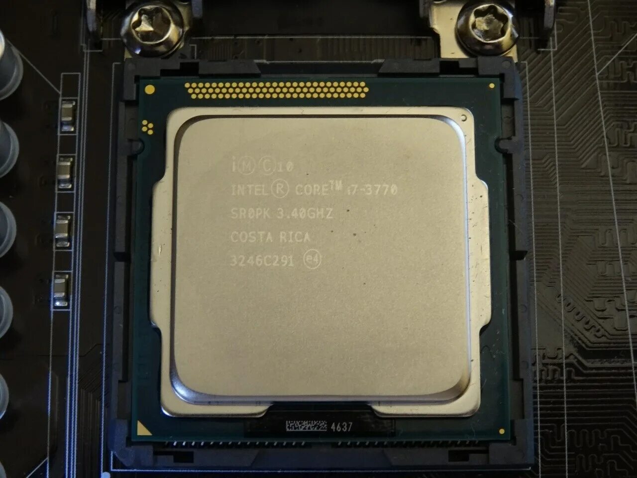 Интел i7 3770. Процессор Intel Core i7-3770. Intel Core i7-3770 OEM. Intel Core i7 LGA 1155. I7 3770 сокет.