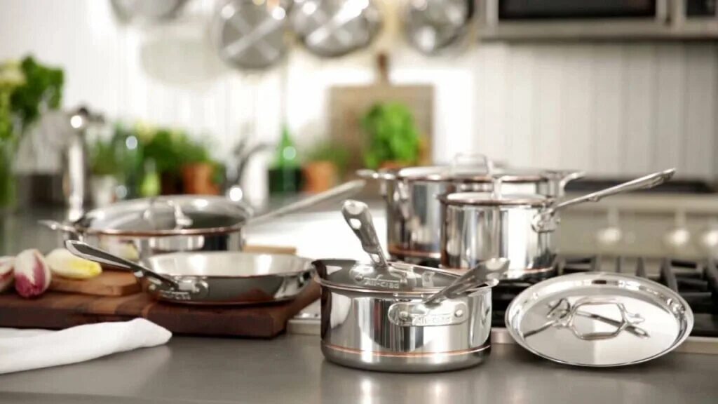Наборы посуды для кухни кастрюли и сковородки. All clad посуда. Кастрюля all clad. Cookware Set набор.