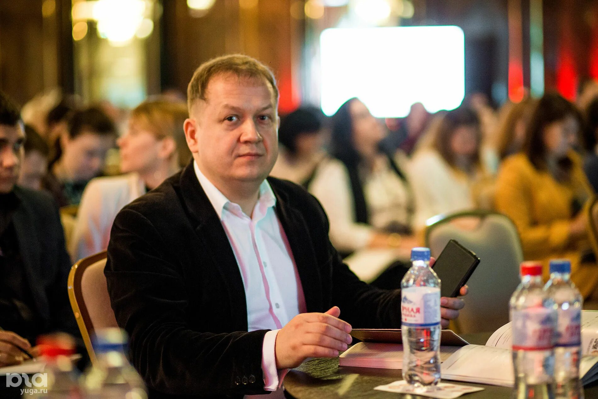 Где находится директор. Дмитрий медведев новосибирск антей строй. Начальник отдела продаж. Андрей николаевич гончаров новосибирск. Генеральный директор фамилии.