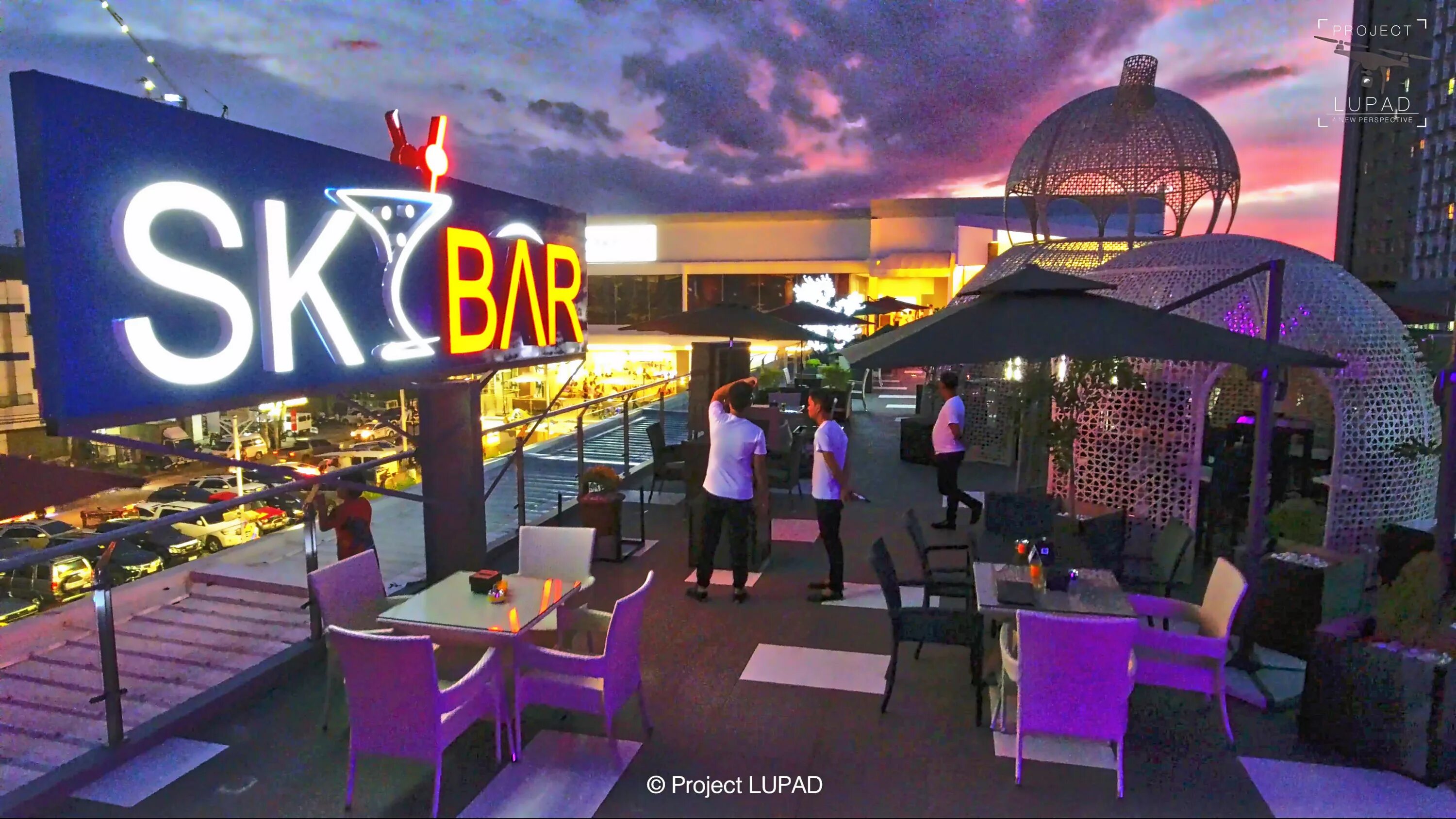 Skybar highpass deep