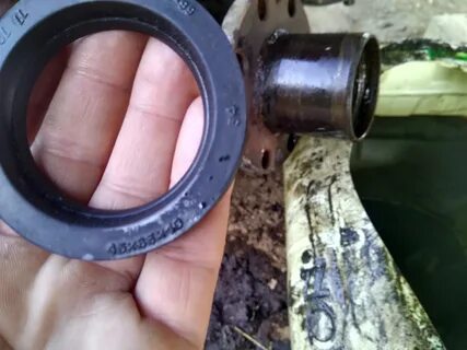 Сальник полуоси газ