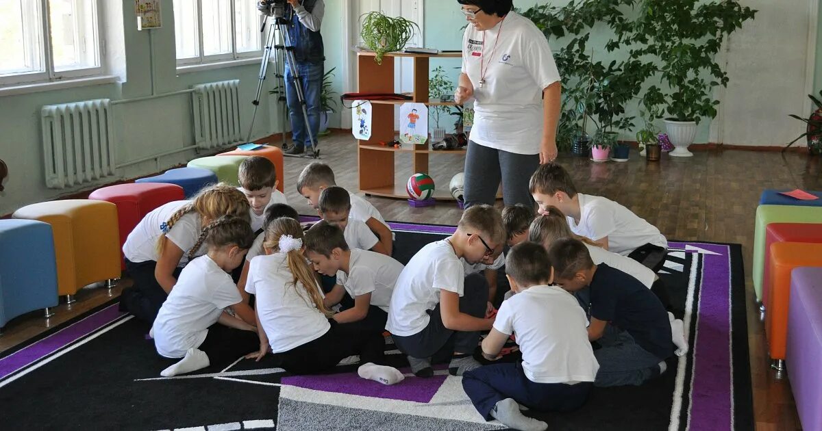 Mbou Srednyaya obshcheobrazovatelnaya shkola № 16 im. A. I. Shchetininoy, school