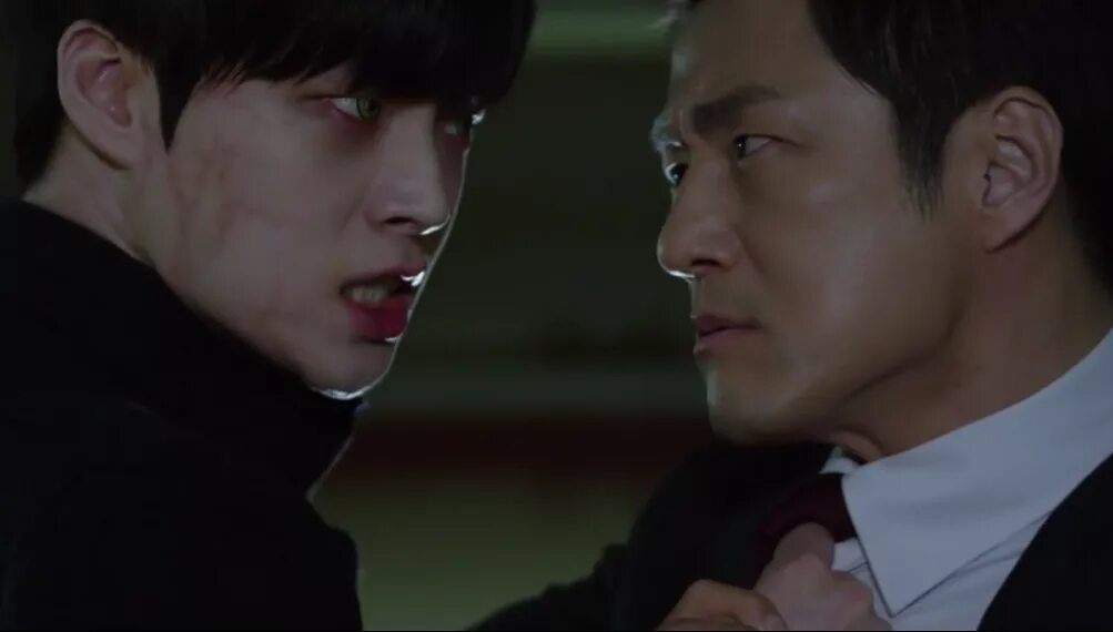 Прекрасный вампир 2019 дорама. Вампир детектив ли сэ ен. Влюблённая вампирша. Вампирша дорама. Прекрасный вампир дорама.