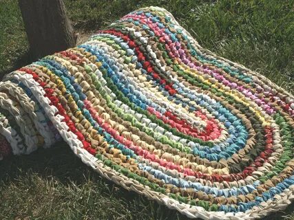 Овальные коврики крючком из тряпок