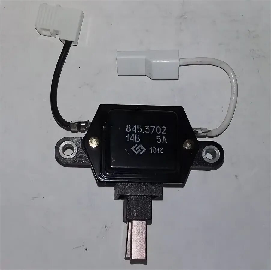 Регулятор напряжения на lm317. Регулируемый регулятор напряжения на ваз 2115. Хороший регулятор напряжения. Регулятор напряжения генератора 845. Внешний регулятор напряжения ваз 2107.