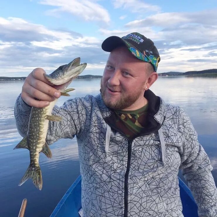 кленово пруд. рыболов свердловский. рыболов свердловский. рыболов свердловский. рыболов свердловский.