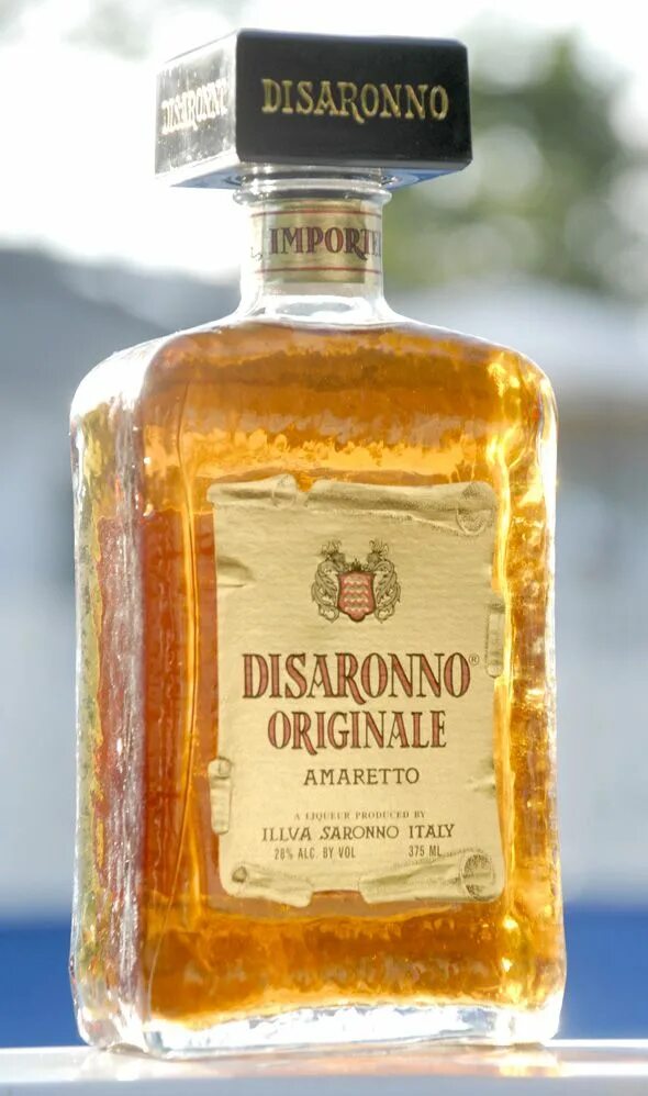 Amaretto disaronno. Амаретто disaronno. амаретто дисаронно оригинал. дисаронно амаретто фото.