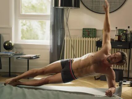 Slideshow henry czerny shirtless 