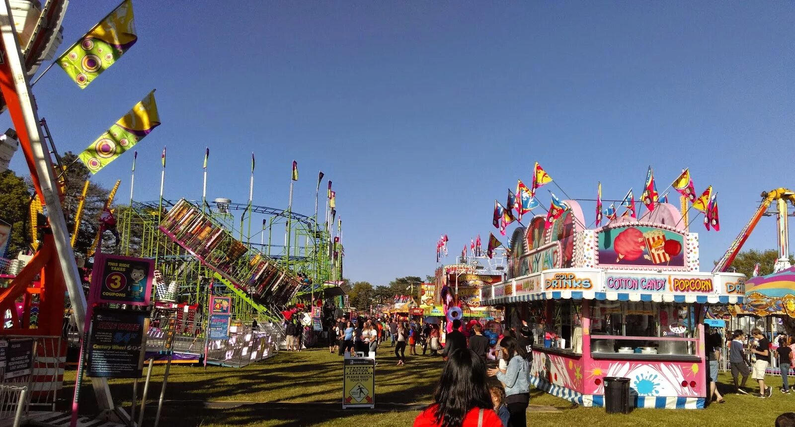 Country Fair. Having fun at the Fair. Ottawa Country Fair.