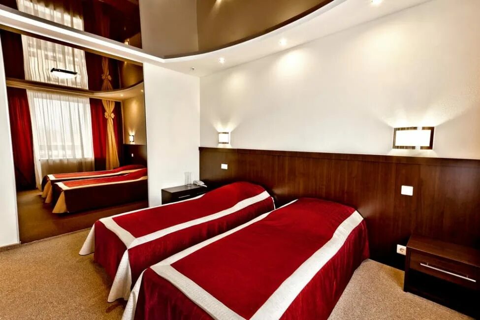 Номера отель могилев. Г могилев гостиница могилев. Могилев отель беларусь. Отель губернский минск. Гостиница могилев фото.