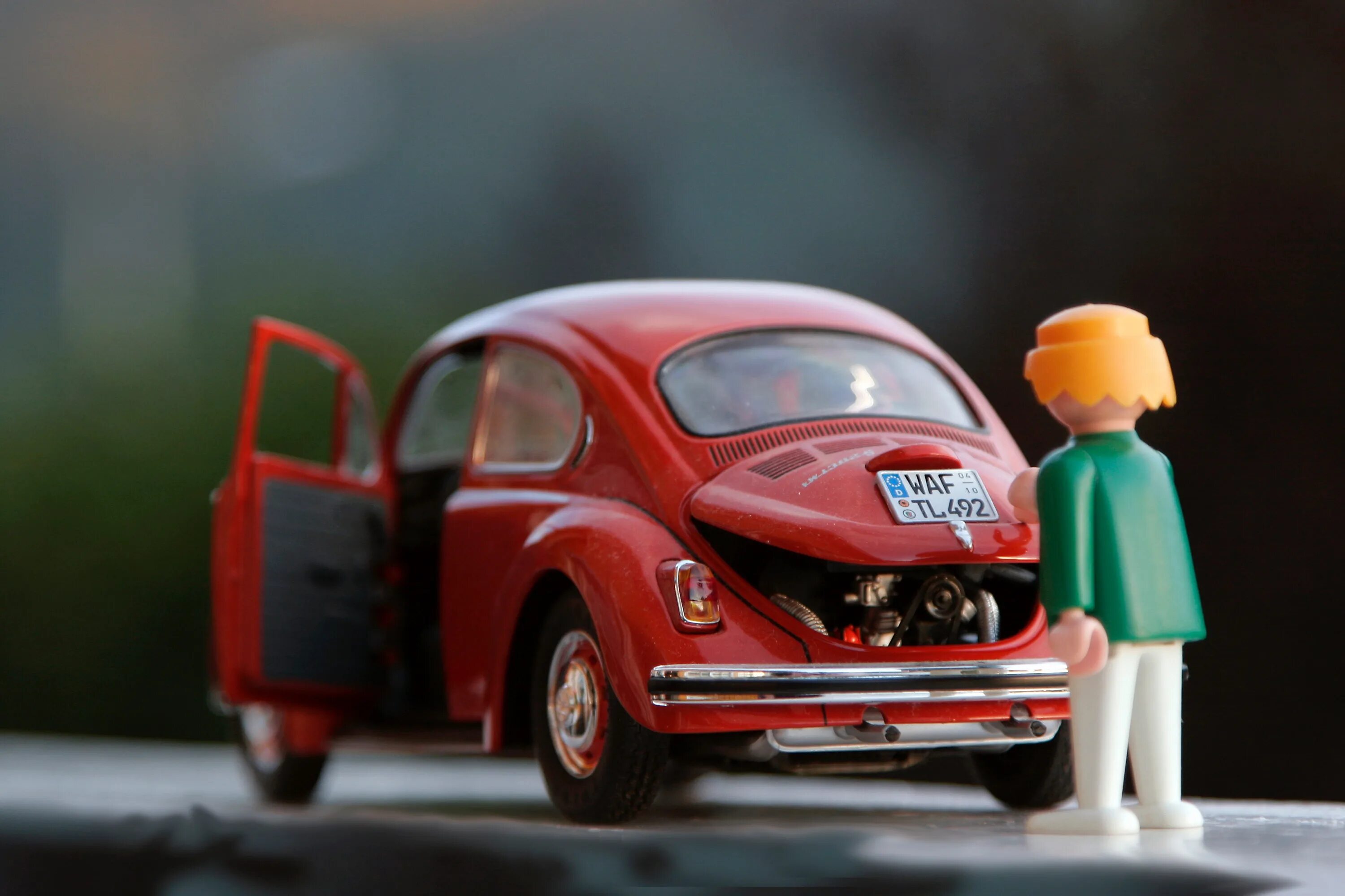 Toys Toys автомобиль Volkswagen Beetle. Игрушечная машина креатив. Плеймобил ретро автомобили. Каско Фольксваген. Возрастная машина