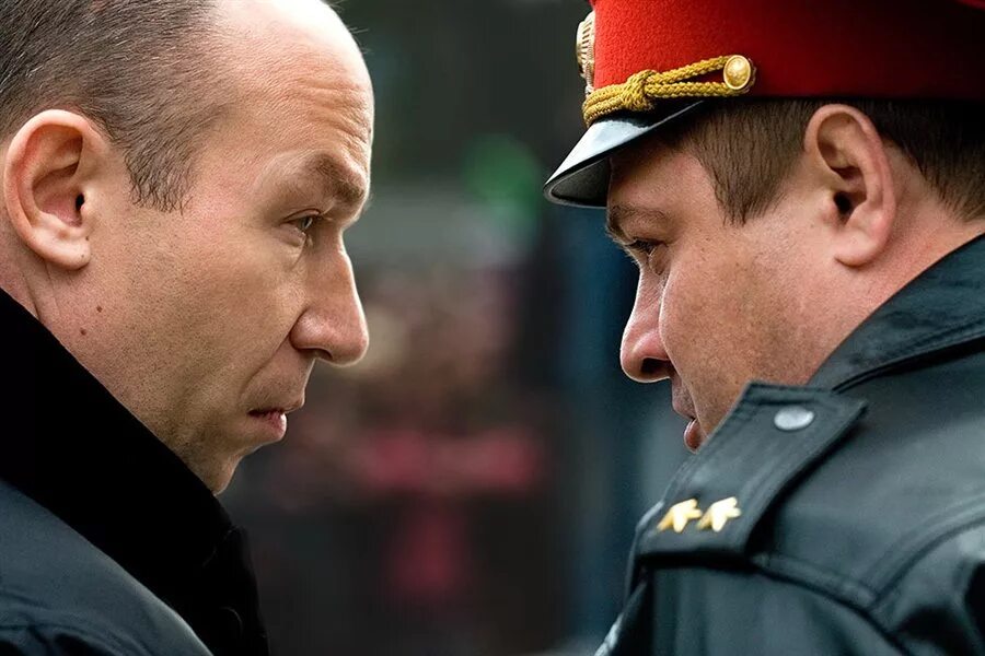 Можно оскорблять полицию