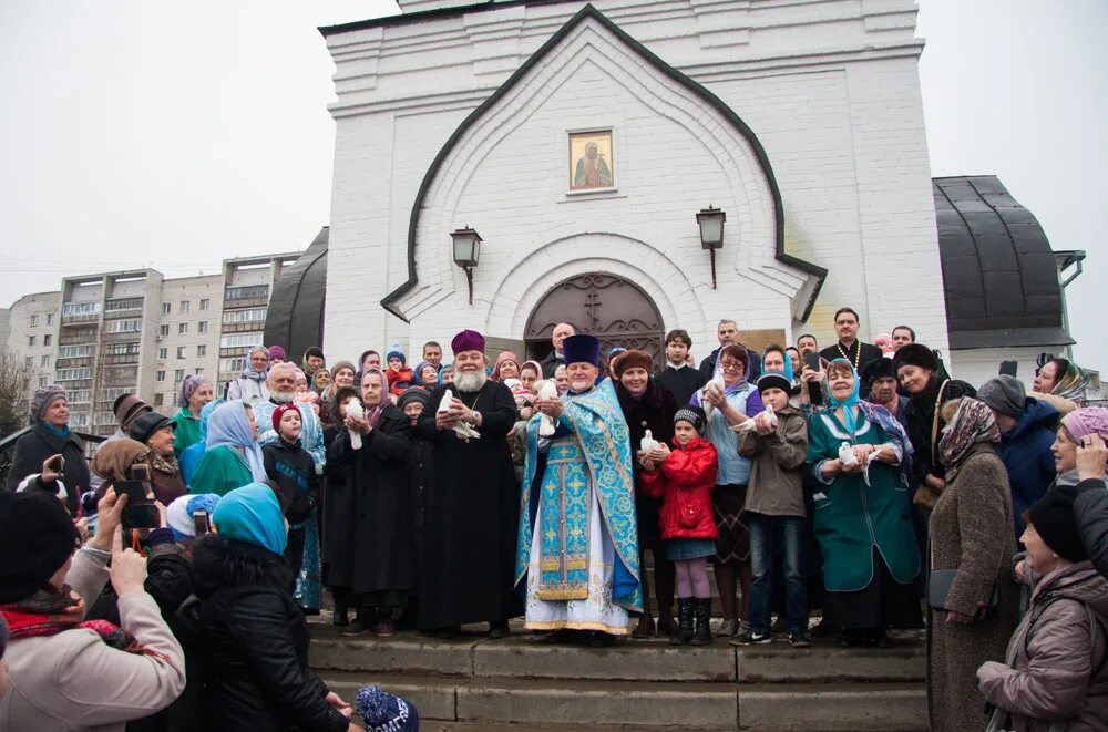свято-тихоновский храм. свято тихоновская церковь. свято тихоновская церковь. свято тихоновская церковь.