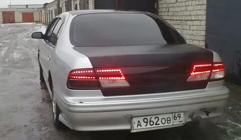 Ниссан цефиро задний