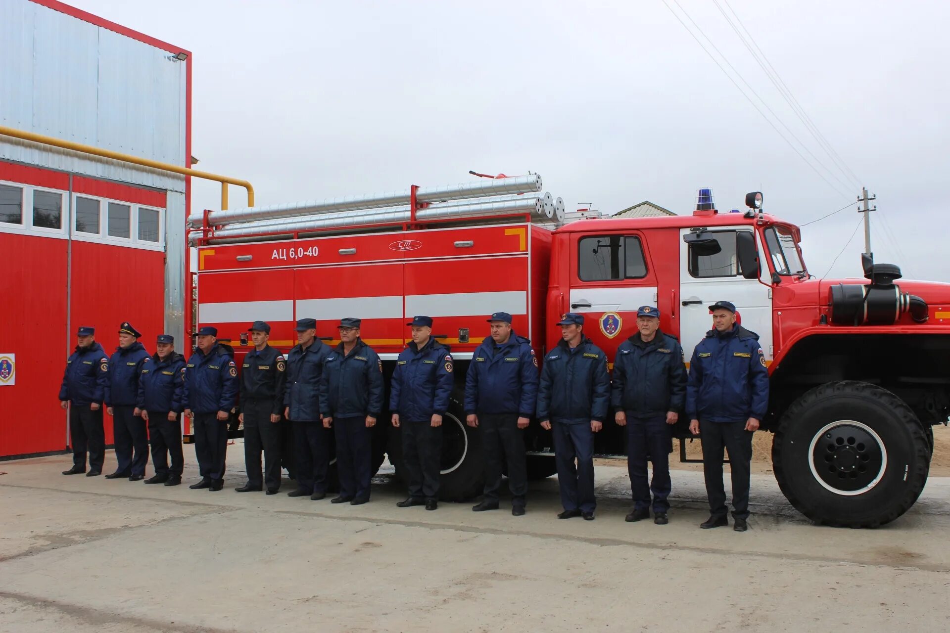 Пожарное депо. Пожарные. Сельские пожарные депо. Противопожарная служба Волгоградской области.