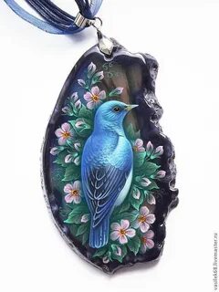 Синяя птица камень