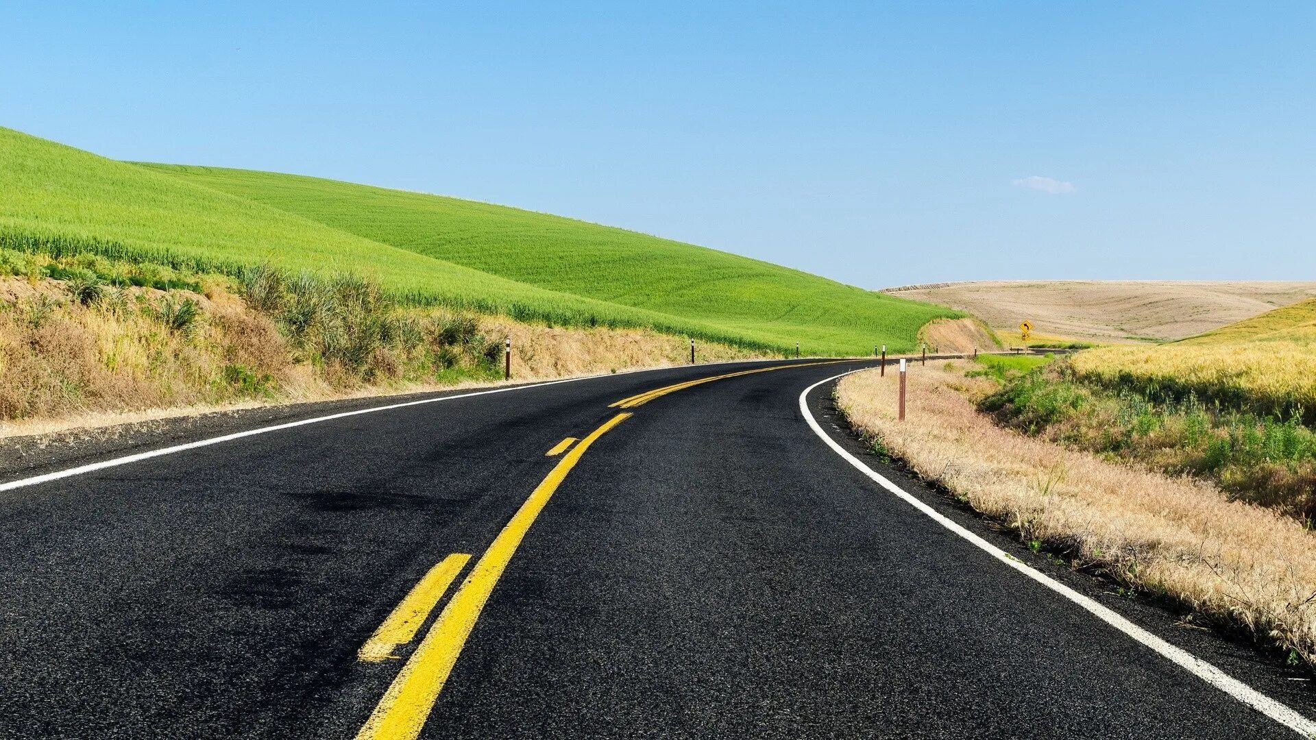 Фон дорога. Пейзаж дорога. Асфальтовая дорога. Летняя дорога. Road surface