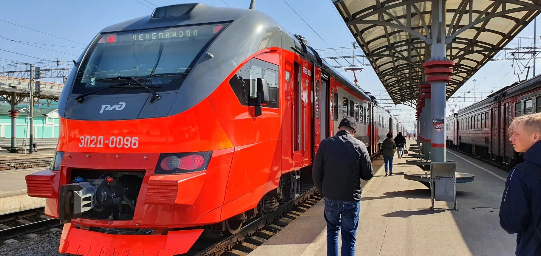 Есть ли поезд новосибирск. Эп2д Новосибирск. Электропоезд эп2д Новосибирск. РЖД электричка эп2д. Электричка эп2д Новосибирск.