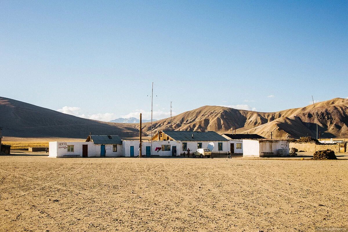 Погода екатеринбург. Температура на весь октябрь 2022. Таджикистан гаравти. Гисметео. Погода в ташкенте сегодня.