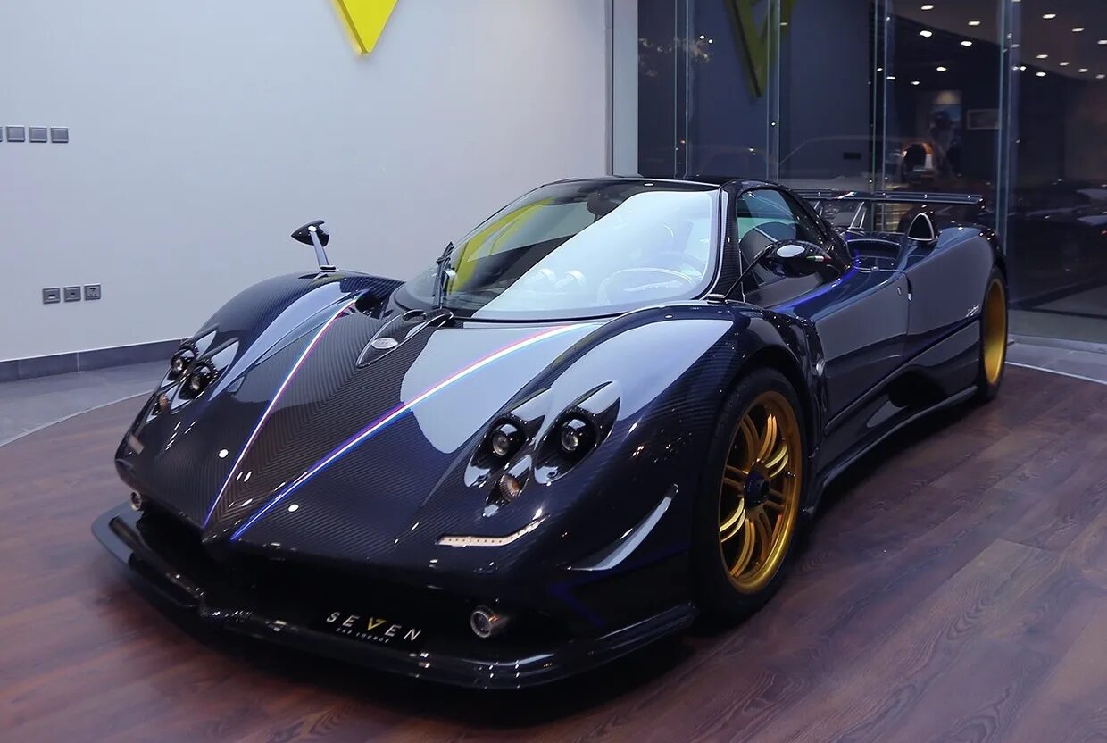 Pagani zonda f. Пагани zonda. Пагани зонда с12. Зонда магазин. Wide body zonda r.