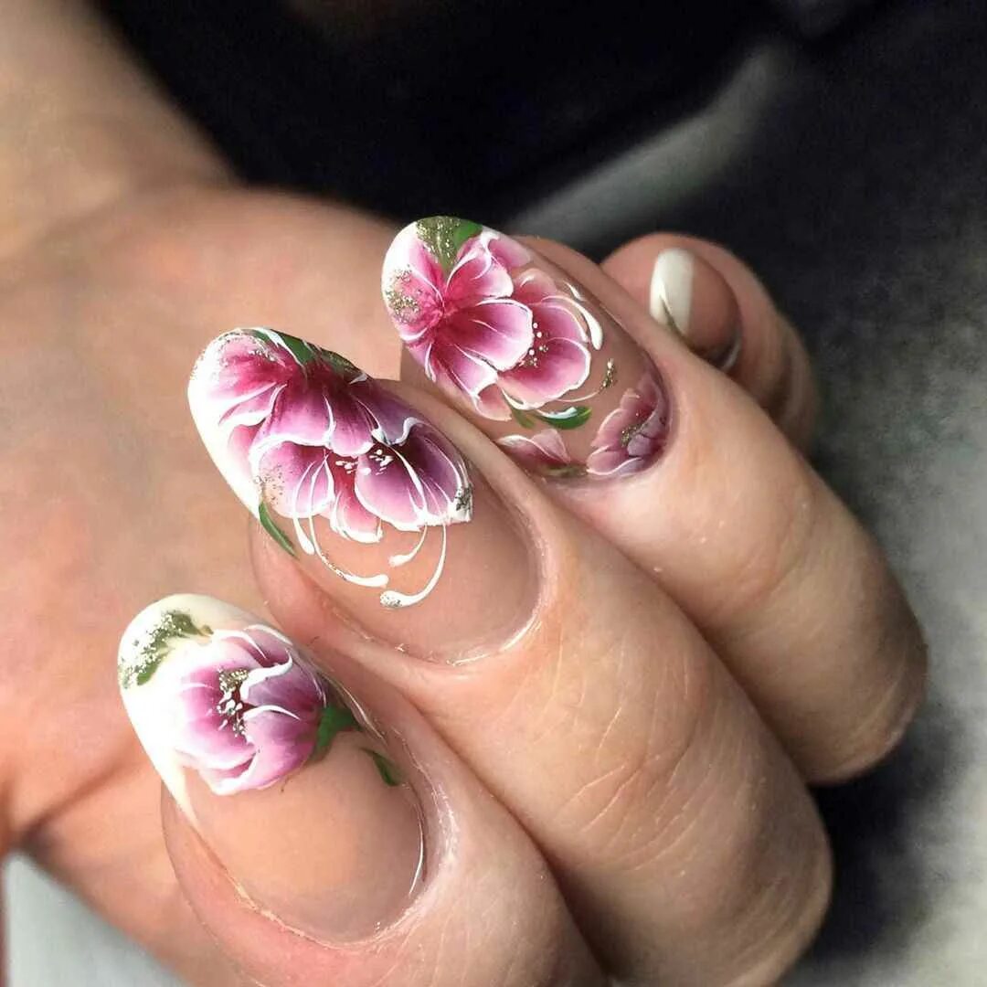Pin by Giselle Lopez on Nails Rose nail art, Rose nails, Rose nail design