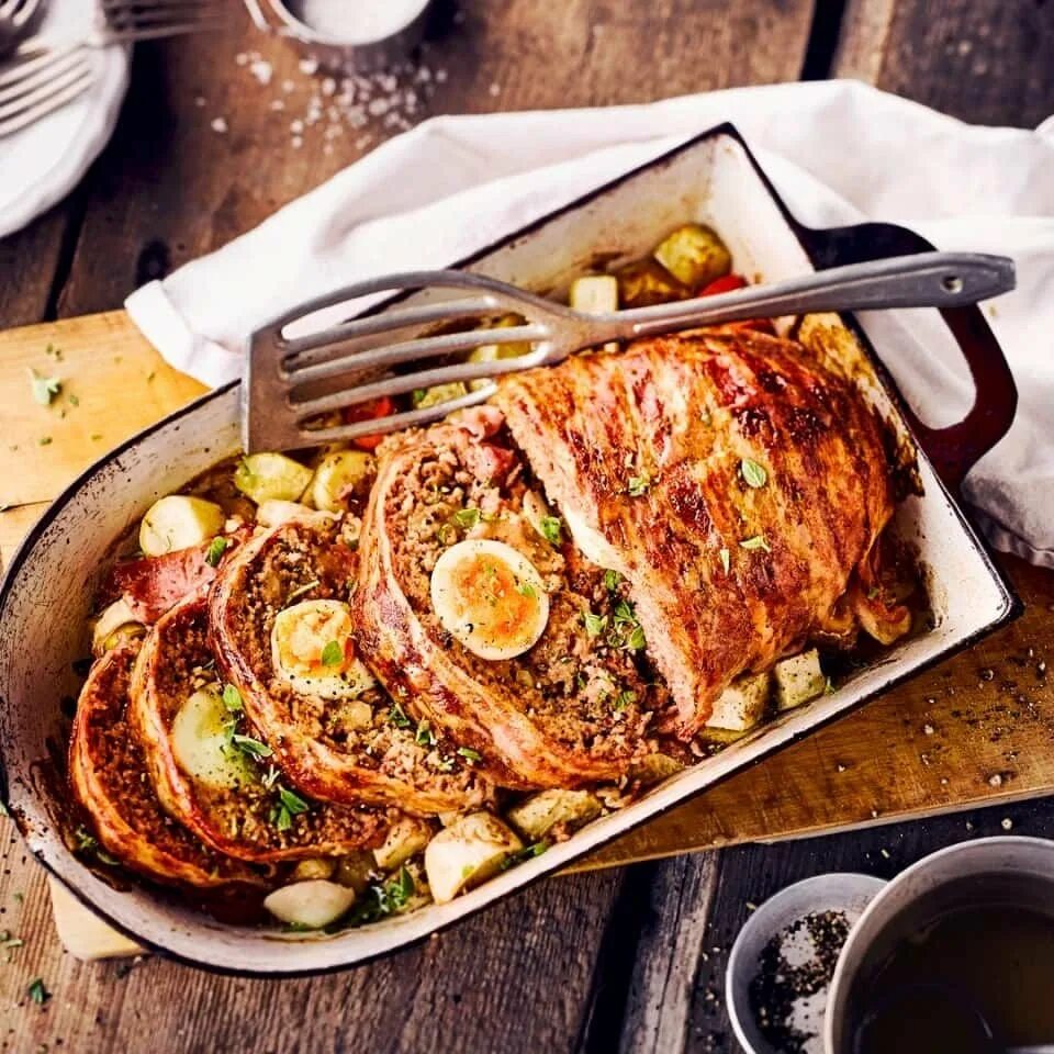 Фальшивый заяц (falscher Hase). Falscher Hase блюдо. Фальшивый заяц немецкое блюдо. Блюдо фальшивый заяц