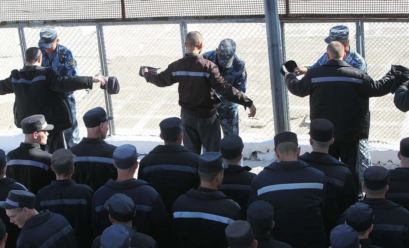 российских зонах тюрьмах