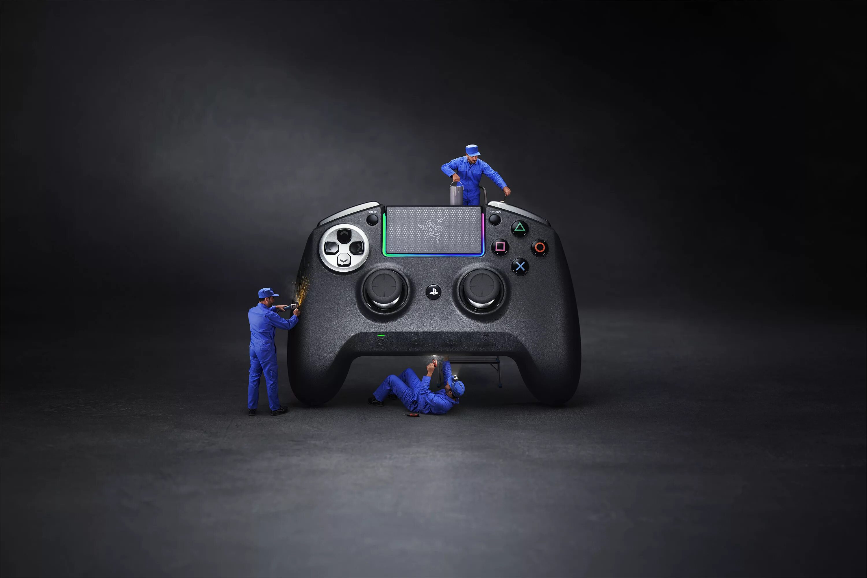 Game advertising. Razer Raiju Ultimate. Razer Raiju ps4. Razer Ultimate ps4. Геймер с джойстиком.