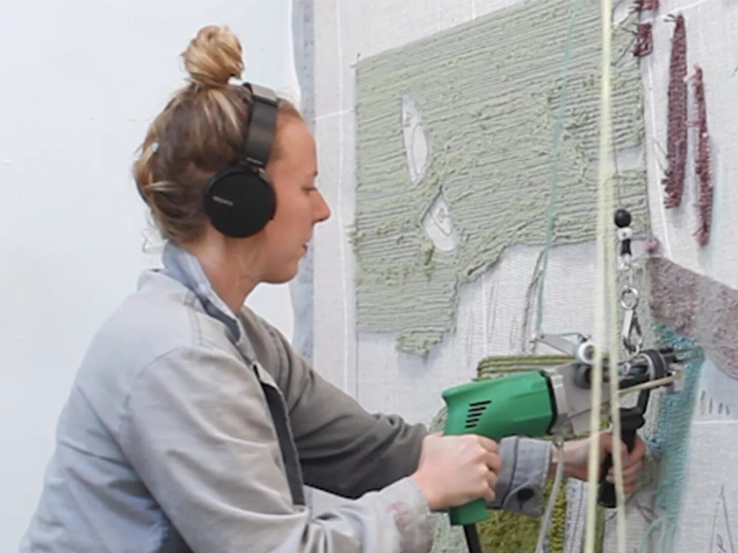 Тафтинг гун. Коврик тафтинг. Тафтинг ковры пистолетом\. Коврик тафтинг. Ковровая вышивка тафтинг.