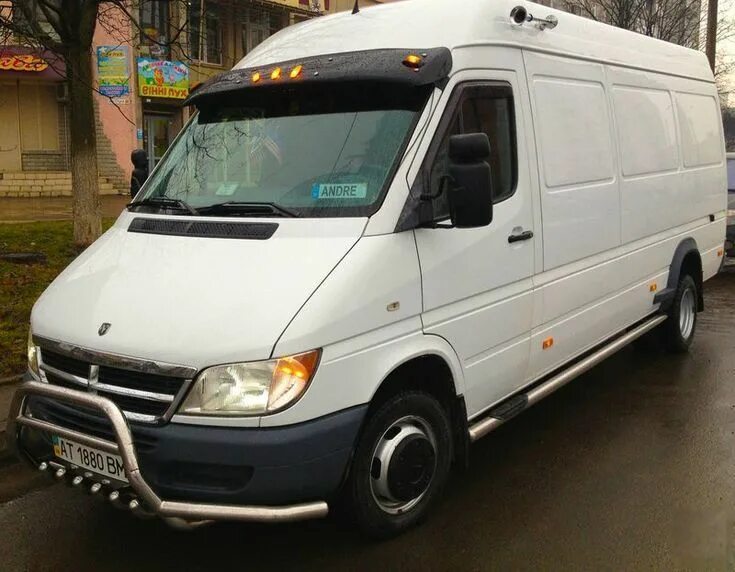 Средний спринтер. Mercedes-Benz Sprinter 416. Мерседес Спринтер 416 грузовой. Спринтер 416 CDI 2.7. Мерседес Спринтер 416 CDI грузовой.