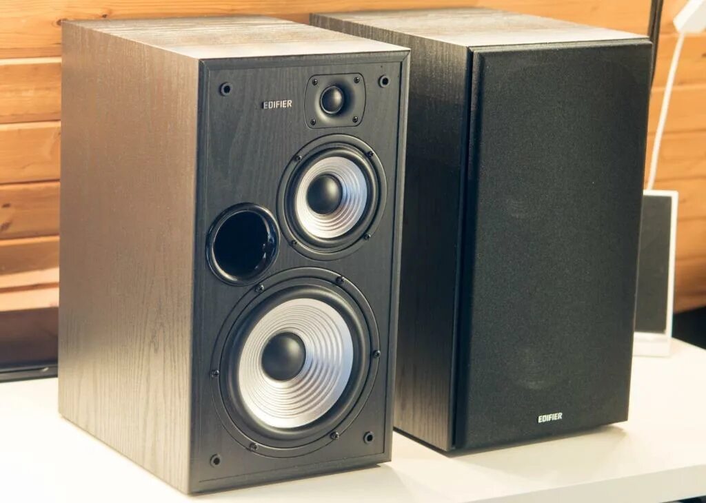 Edifier 2750db. Edifier studio r2730db. edifier r2750db. колонки 2.0 edifier r2750db. колонка edifier r2750db.