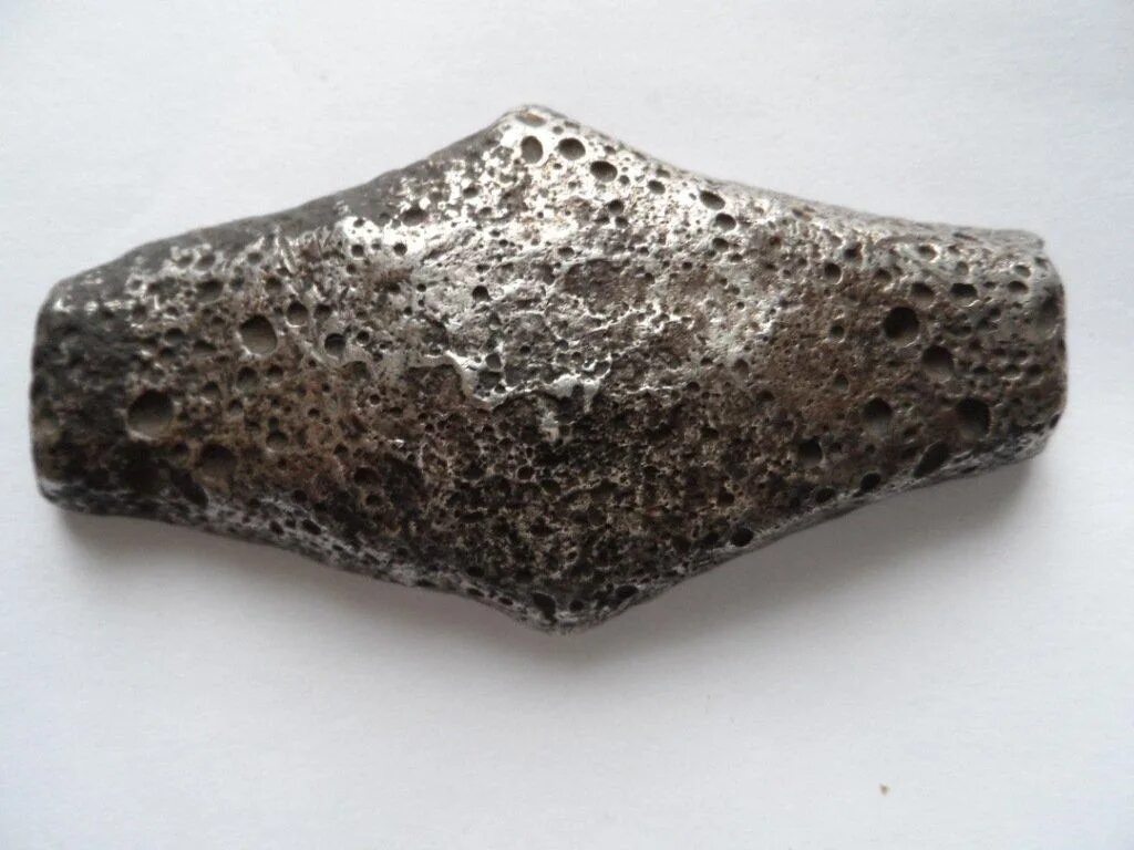 Цент гривна. Украина 1 гривна 2020. Монета украины 1 гривна 2004 года. 500 гривен украина. Железные гривны.