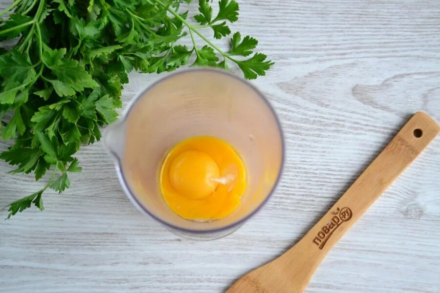 как сделать домашний майонез. домашний майонез рецепт в блендере с уксусом. блендер для приготовления домашнего майонеза. домашний майонез в блендере с горчицей и яблочным уксусом и яйцом. домашний майонез рецепт в блендере с уксусом.