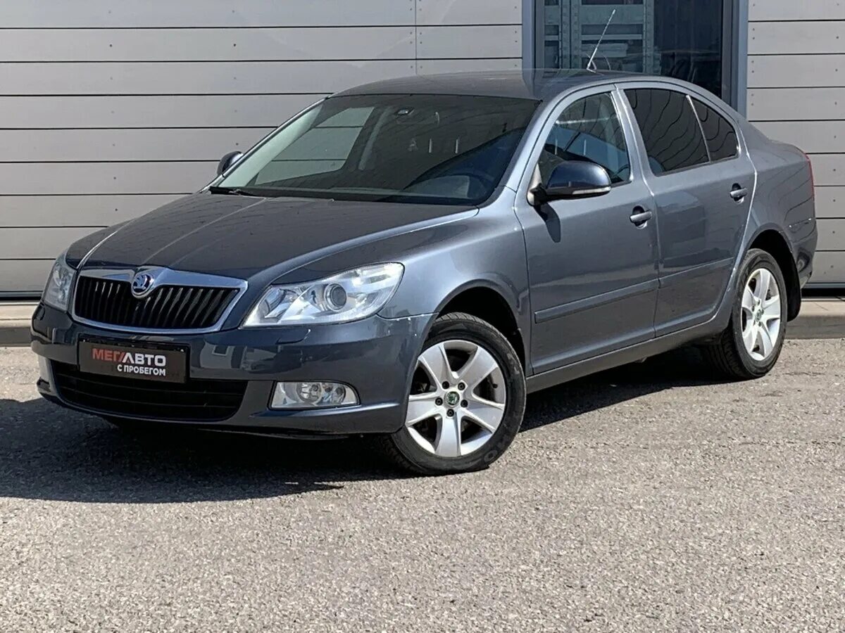 Шкода 2009 купить. Skoda Octavia a5 Рестайлинг. Skoda Octavia a5 Рестайлинг серая.