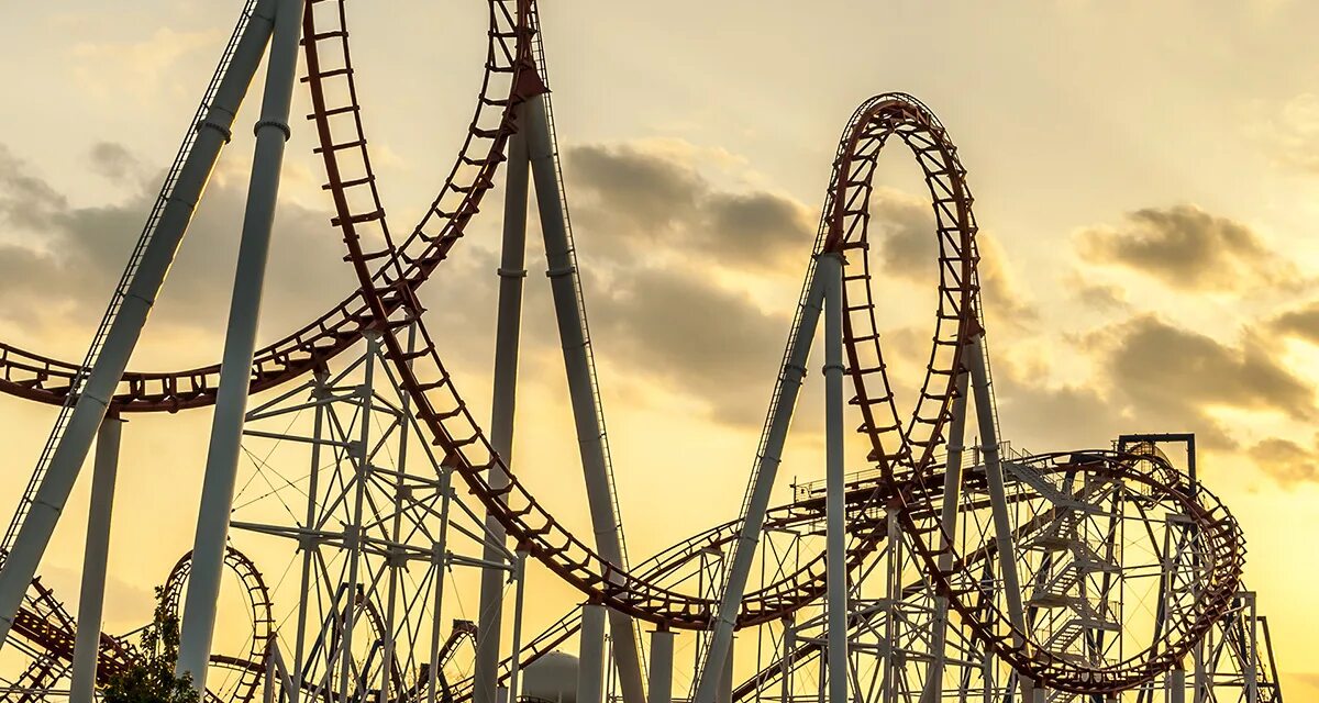 Roller coaster парк. Американские горки издалека. Парк маяковского екатеринбург американские горки. Дуйсберг. Первые американские горки.