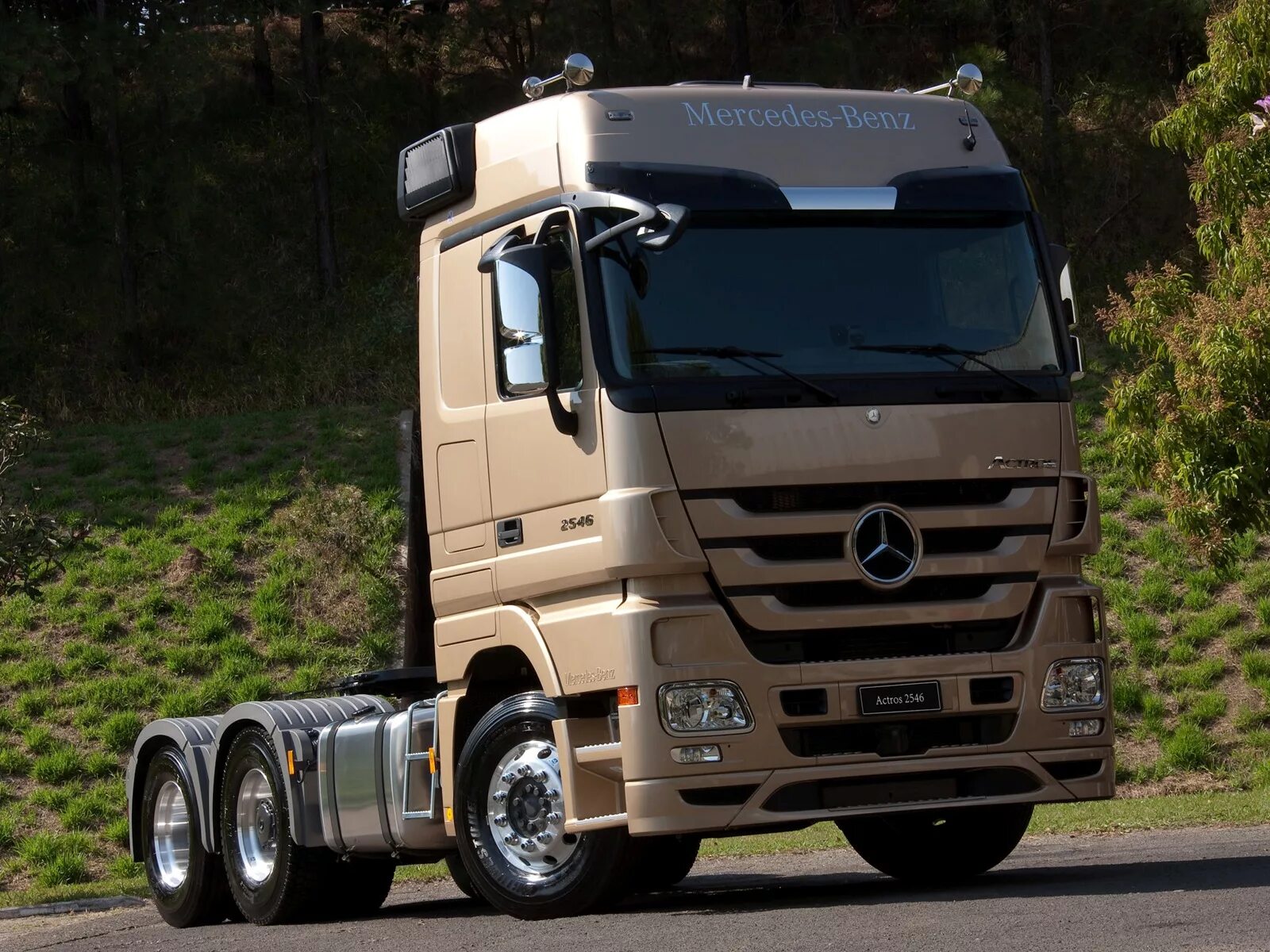 Mercedes Benz 2546 Actros. Мерседес Бенц Актрос 3. Mercedes Actros 6x4. Тягач Мерседес Бенц Актрос. Мерседес мп