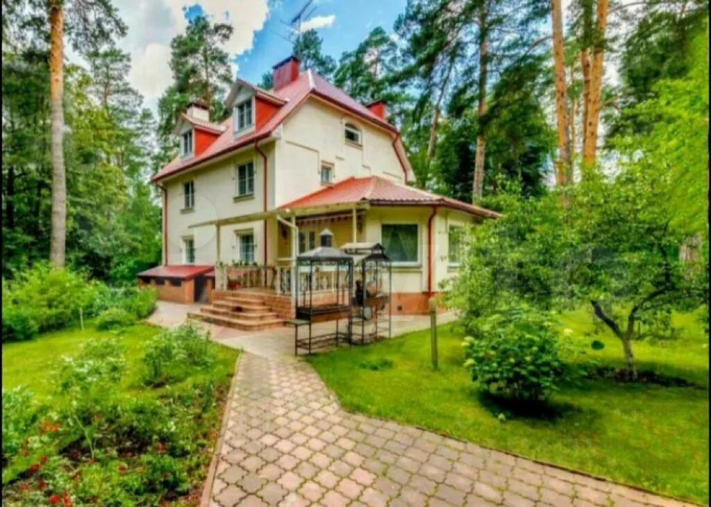 Горки 10 дачи. Николина гора, посёлок заречье. николина гора дачи. николина гора проспект шмидта дом 30.