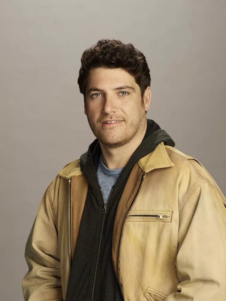 Adam de. Adam pally. pally.