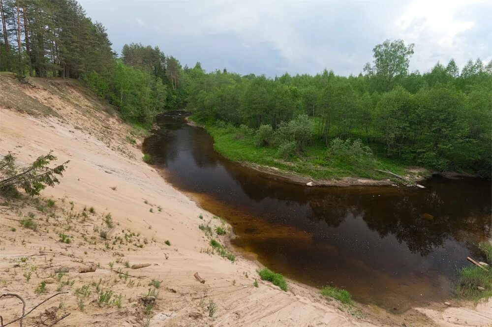 Где сейчас идет река. Река Полометь в Новгородской области. Река Полометь Валдайский район. Река Поломять Валдайского района. Полометь сплав.