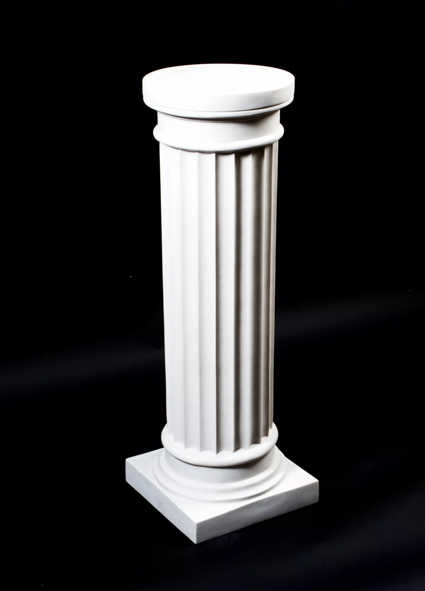 Купить колонны пластиковые. Пьедестал колонны. Декоративные колонны. Тумба колонна. Пьедестал для скульптуры.