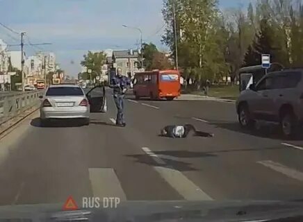 Сбитый мерседесом