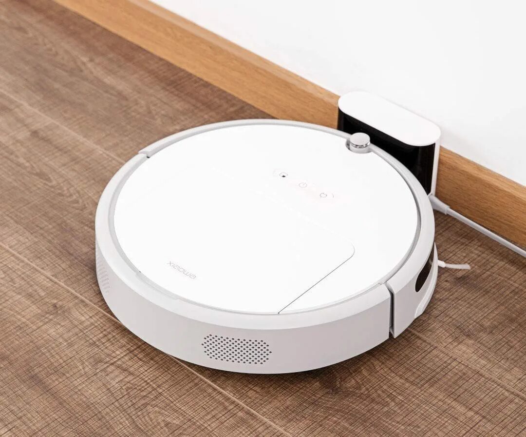 Робот пылесос Xiaomi Mi Robot Vacuum Cleaner V1 Русская озвучка, новый, в наличи