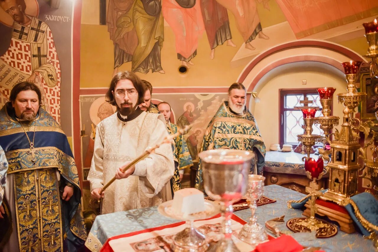 никольский храм липецк расписание богослужений. расписание богослужений в храме в сабурове. храм серафима чичагова лобня расписание богослужений. расписание богослужений в тихвинском храме ногинска. расписание богослужений в храме николая чудотворца в бирюлево.