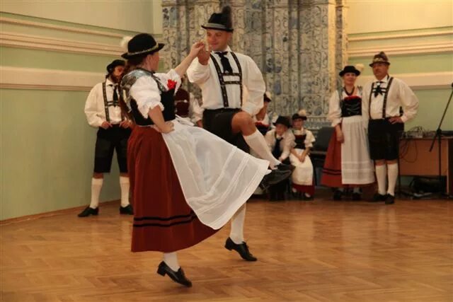 Немецкий Лендлер. Немецкий танец. Немецкий народный танец. Немецкий танец Лендлер. Полька 3