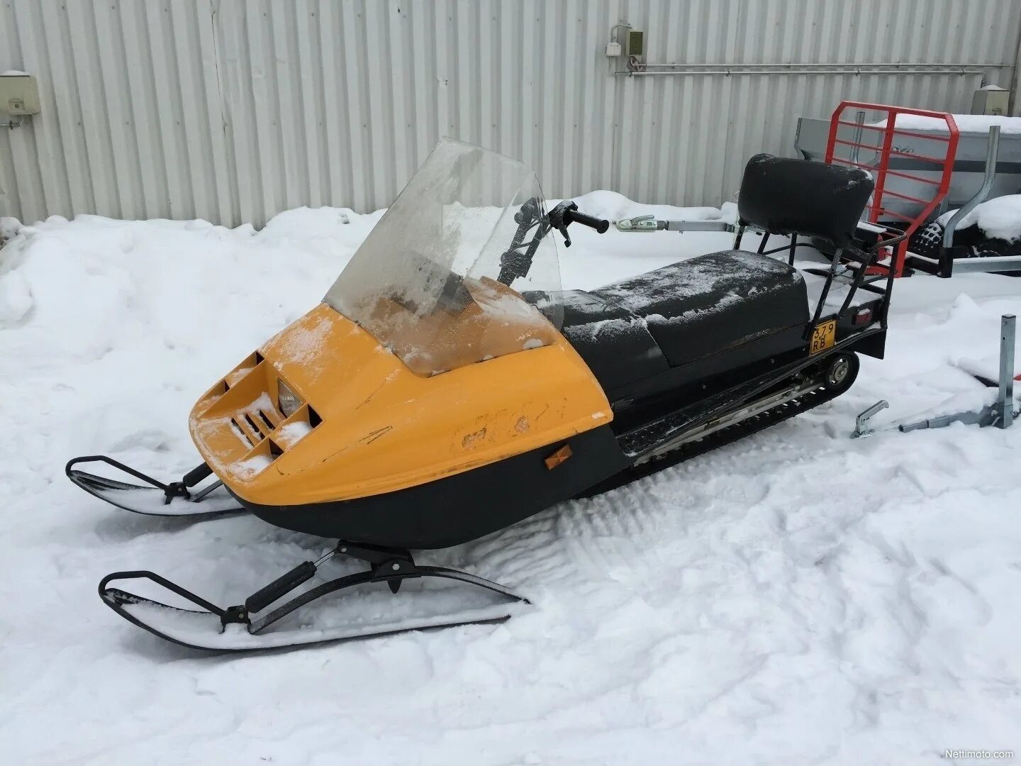 Снегоходы буран свердловской области. Ski Doo Tundra 250. Ski Doo Tundra 300. Ski Doo Tundra 1985. Ski Doo Tundra 2.