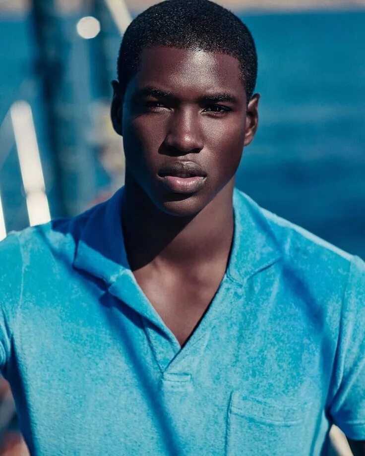 Black boy skin. Брайан уиттакер. Dark skinned male. Красивые афроамериканцы. Black boy skin.