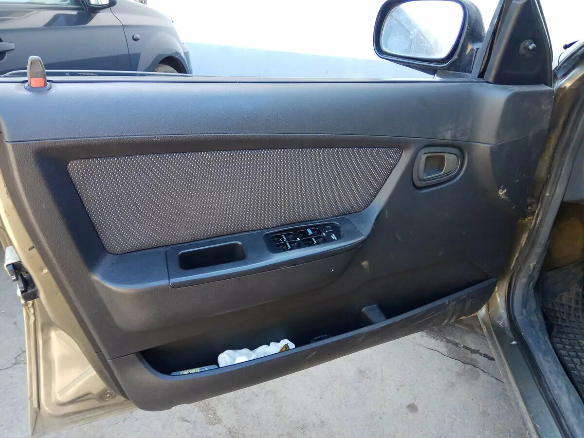 обшивка дверных карт дэу нексия n150. обшивка дверей дэу нексия n150. накладки дверей daewoo nexia n100. обшивки нексия n150. обшивка двери дэу нексия 2.