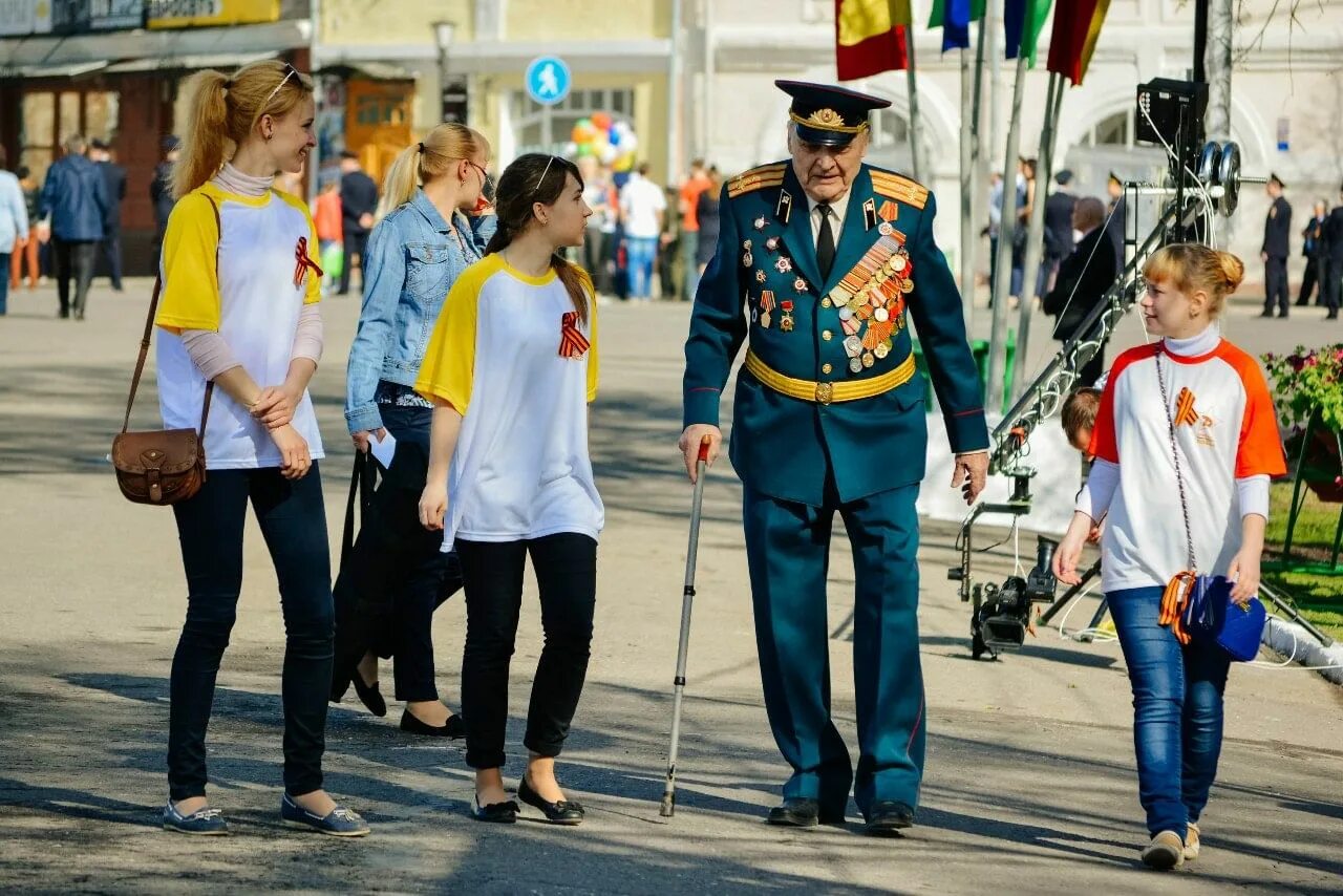 Патриотизм молодежи. Патриотическое воспитание молодежи. Патриотическая молодежь России. Современный патриотизм.