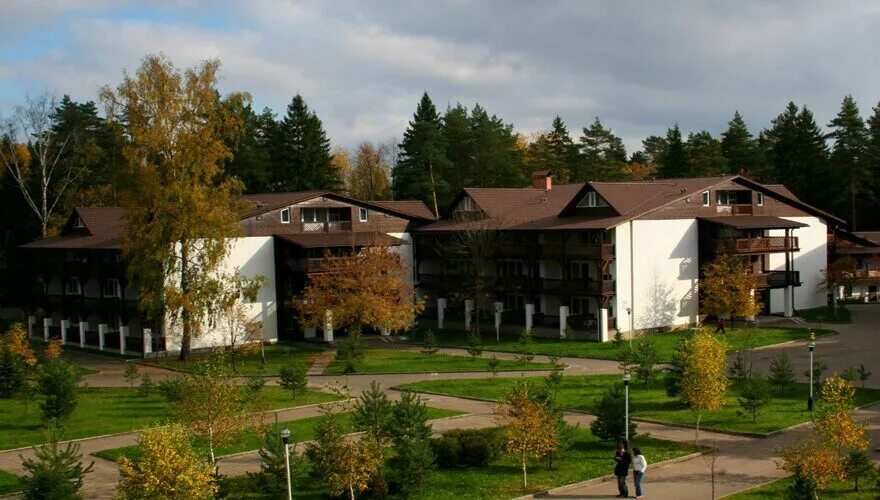 Кантри резорт вербилки бассейн. Гелиопарк вербилки. Кантри резорт вербилки бассейн. Сайт отеля кантри резорт. Сайт отеля кантри резорт.